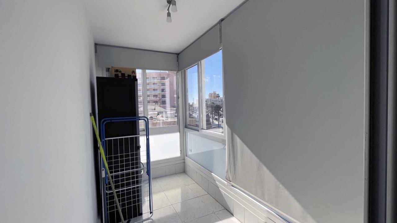 Pool And Beach In Benalmadena Exterior photo